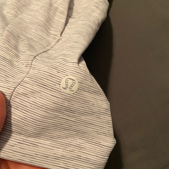 Lululemon Stretch High Rise Shorts 2.5” - Picture 6 of 7